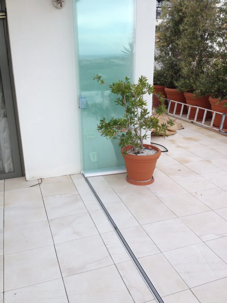 Cortina de cristal terraza abierta